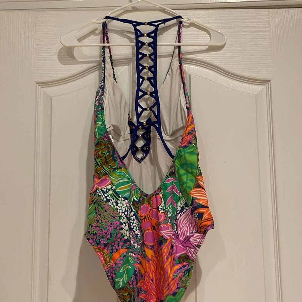 Trina Turk - Picture 5 of 6